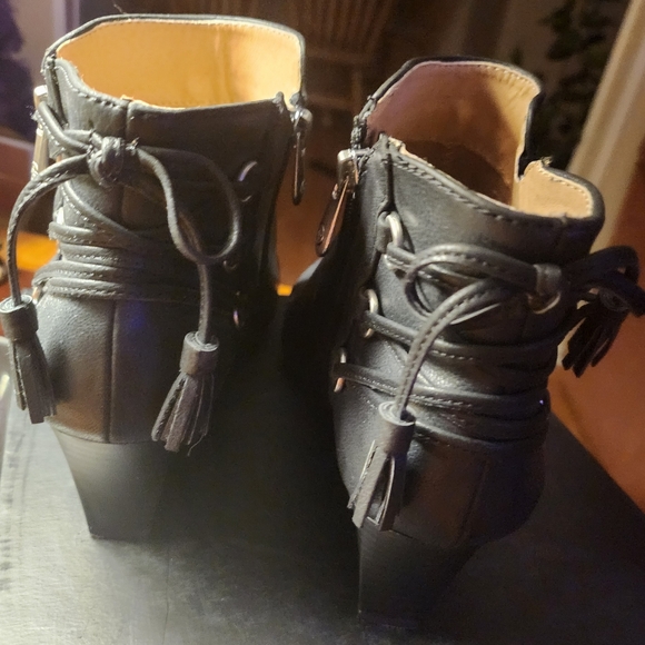 Adrienne vitadini boots - Picture 4 of 8